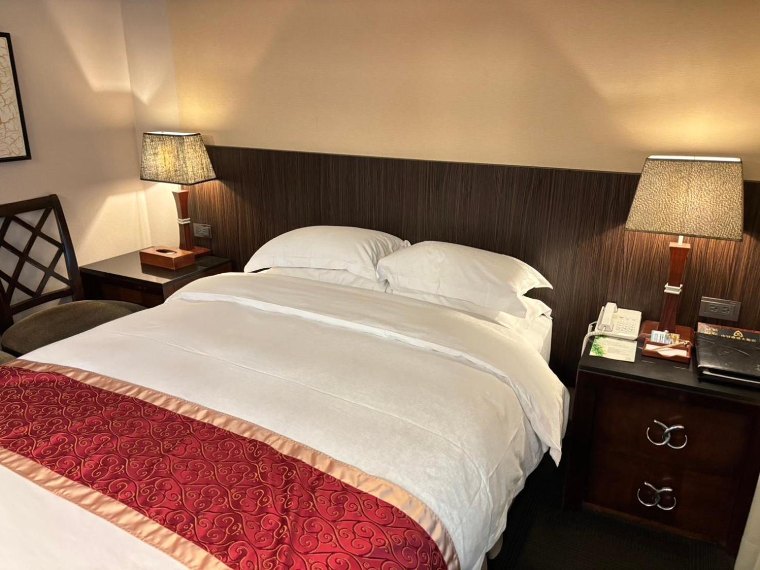 Art Spa Hotel Yilan Buitenkant foto