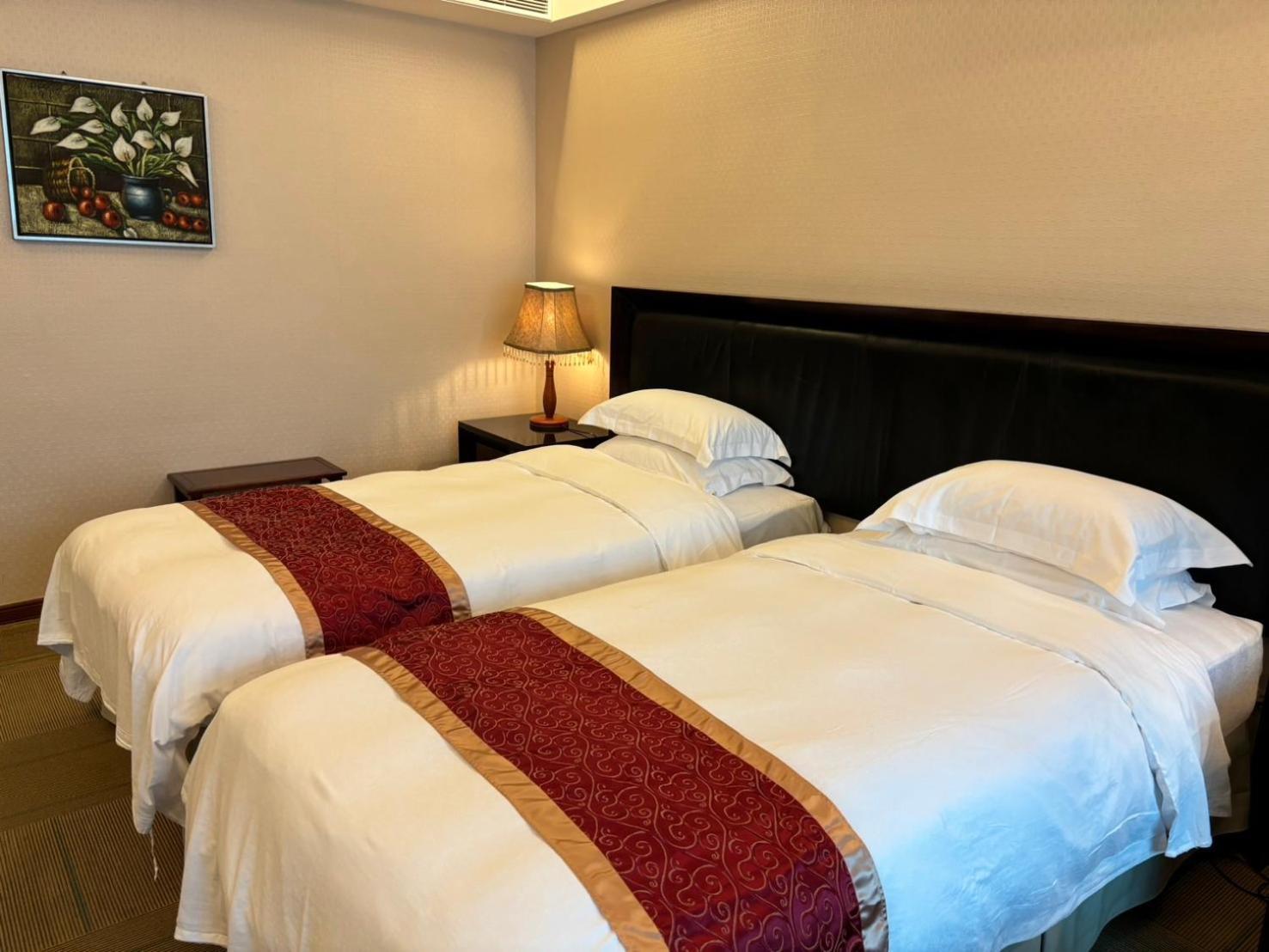 Art Spa Hotel Yilan Buitenkant foto