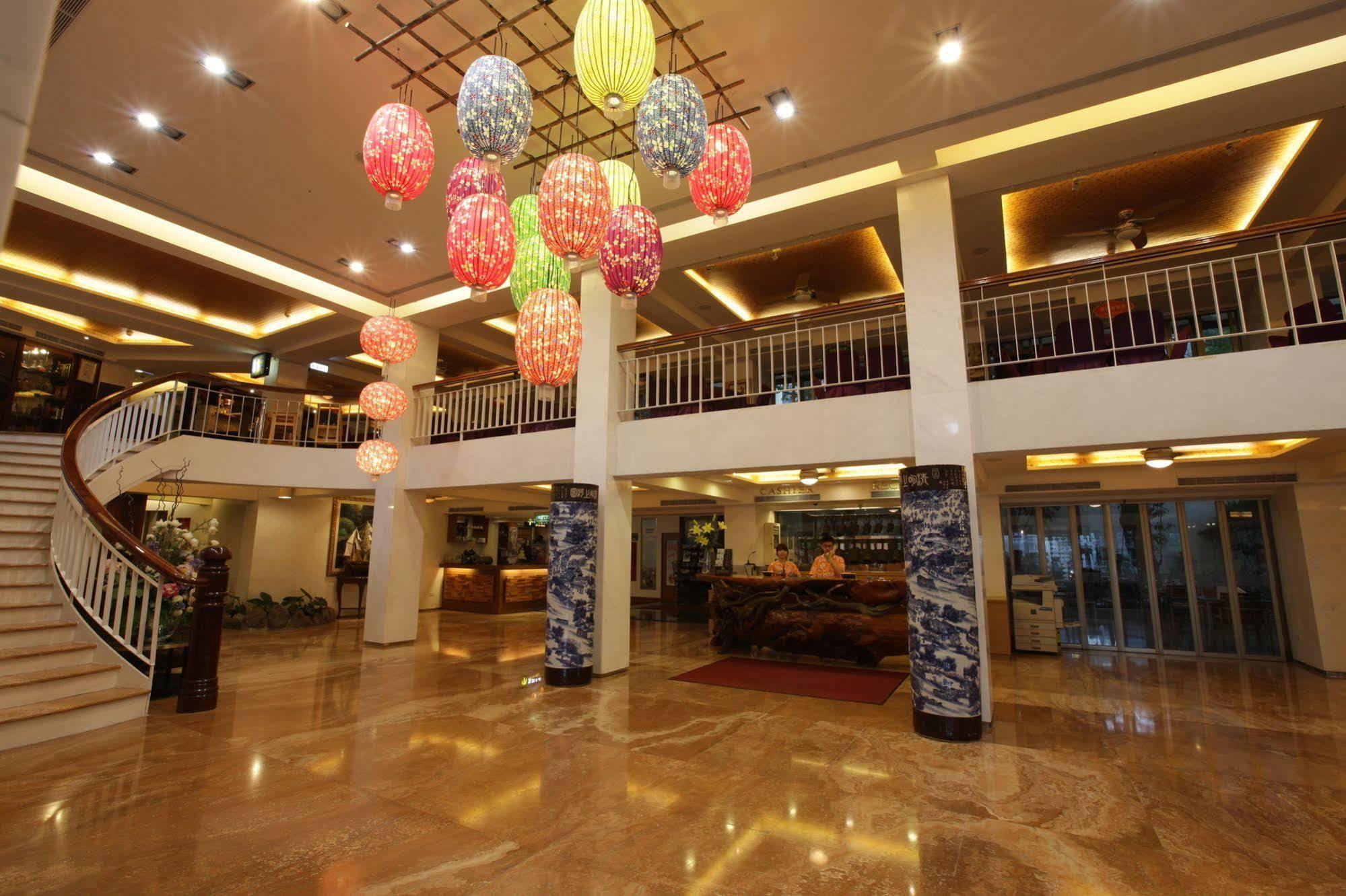 Art Spa Hotel Yilan Buitenkant foto